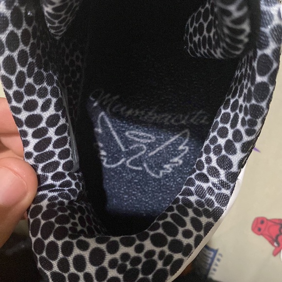 Kobe 6 mambacita with box - Picture 4 of 5